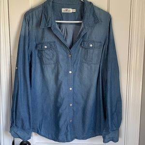 Vineyard Vines Chambray button down